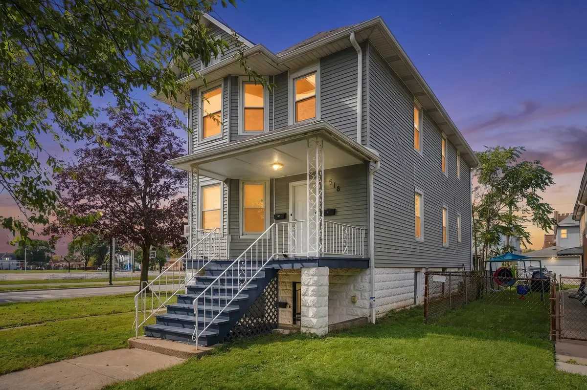 518 S 10th Avenue, Maywood, IL 60153 - #1