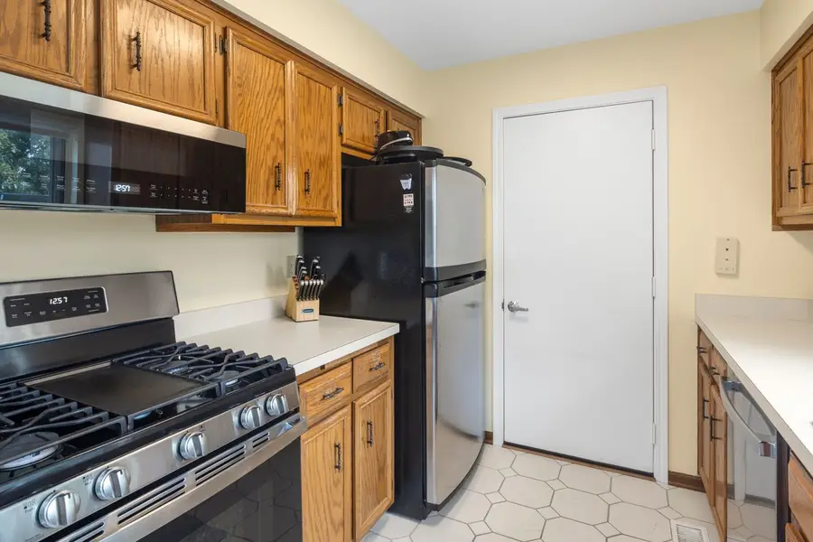 238 E Briarcliff Road, Bolingbrook, IL 60440 - #3