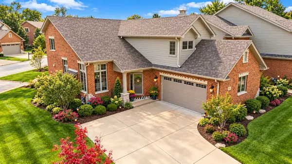 9243 Cloister Court, Frankfort, IL 60423