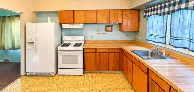 116 Elder Avenue, Chicago Heights, IL 60411 - #3
