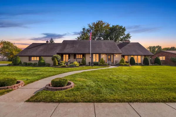 216 E Mcconaughy Avenue, Rochelle, IL 61068
