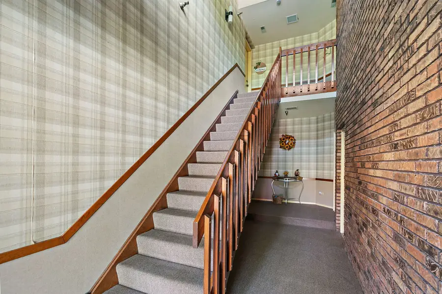 3 Creekside Circle #B, Elgin, IL 60123 - #2