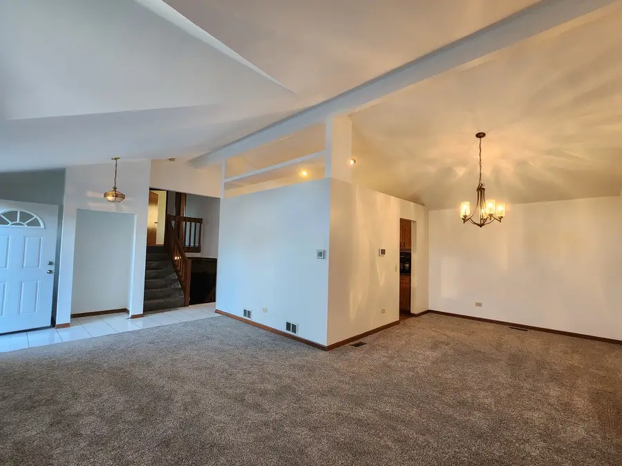 4653 146th Street, Midlothian, IL 60445 - #3