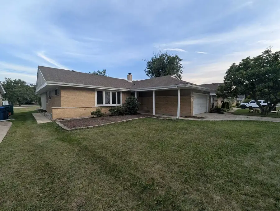 265 Terry Lane, Villa Park, IL 60181 - #2