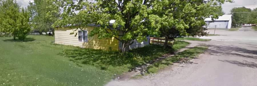 503 W Van Buren Street, Paris, IL 61944 - #2