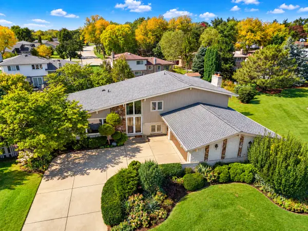 Address Withheld By Seller, Darien, IL 60561