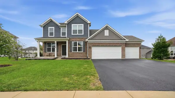 27109 Rustic Wood Lane, Plainfield, IL 60585