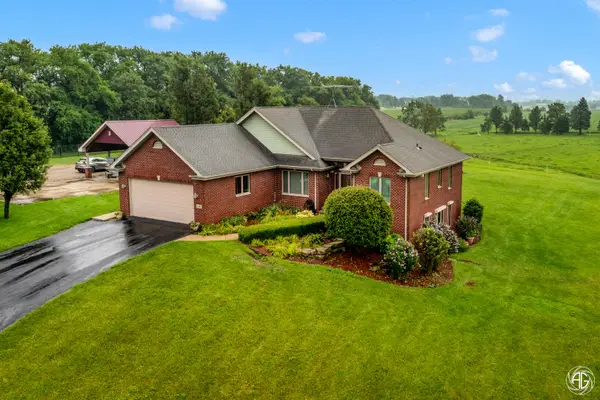 2347 Vankalker Drive, Crete, IL 60417