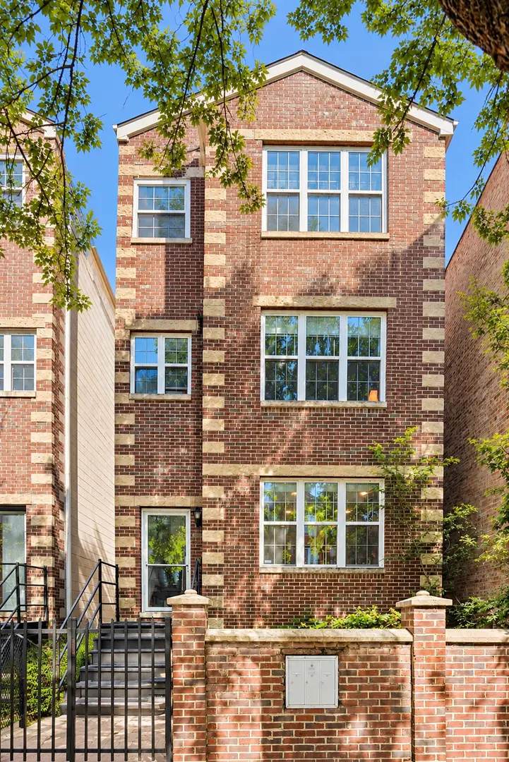 2710 W Haddon Avenue #3, Chicago, IL 60622 - #1