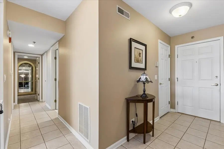 710 Creekside Drive #504, Mount Prospect, IL 60056 - #2