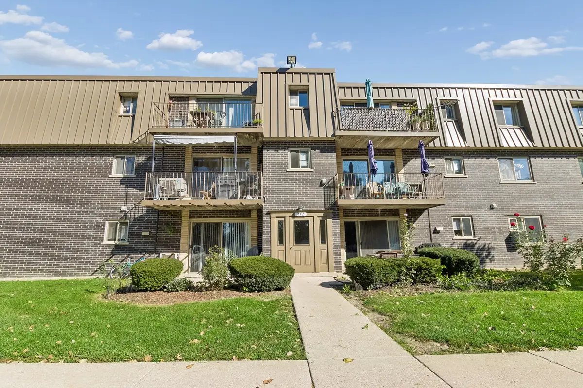 572 Fairway View Drive #1B, Wheeling, IL 60090 - #1