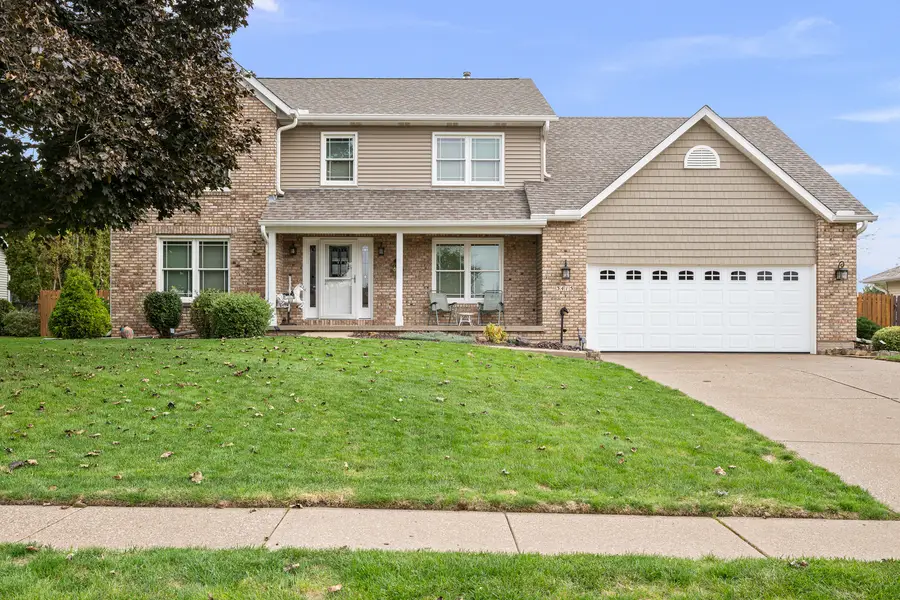 3415 Woodcrest Drive, Bettendorf, IA 52722 - #2