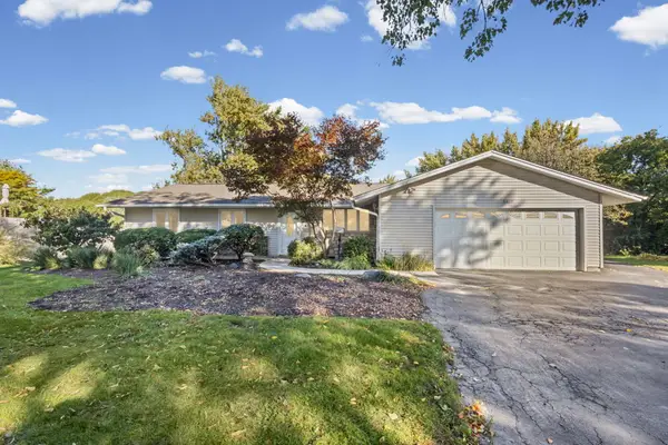 6819 Kincaid Court, Woodridge, IL 60517