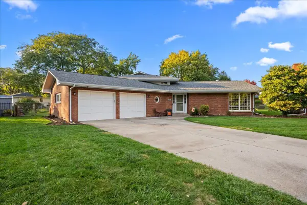 1333 Merrimac Place, Aurora, IL 60506
