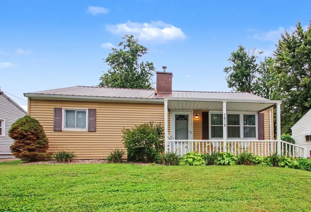 1818 Highland Drive N, Quincy, IL 62301 - #1