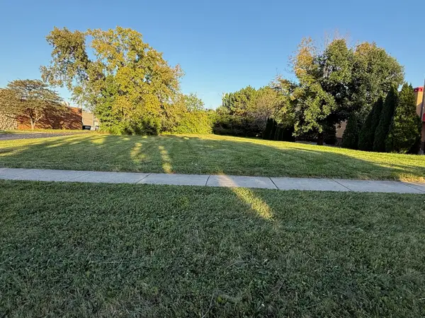 4671 Old Tavern Road, Lisle, IL 60532
