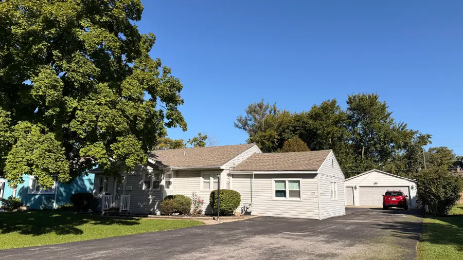 7432 W 109 Street, Worth, IL 60482 - #2