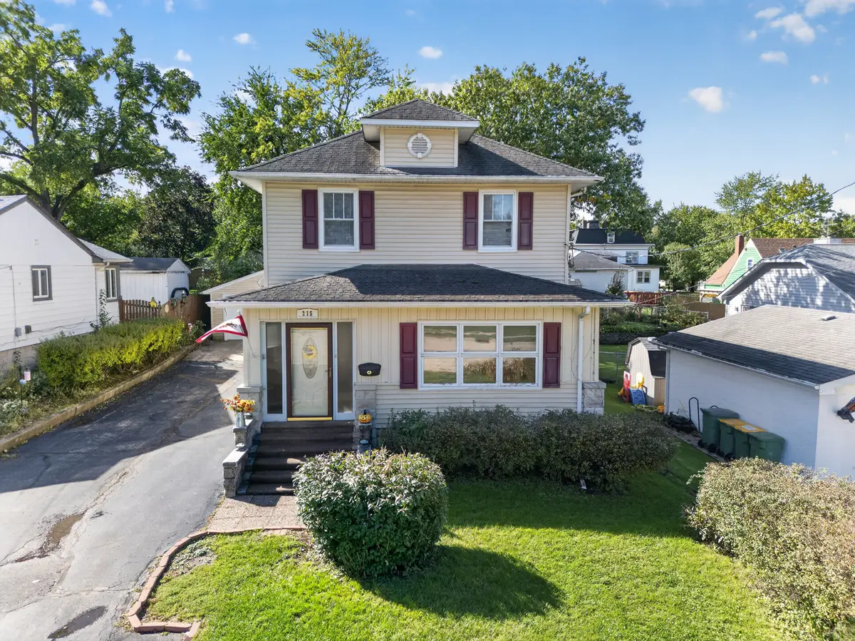 215 E 4th Street, Lockport, IL 60441 - #1