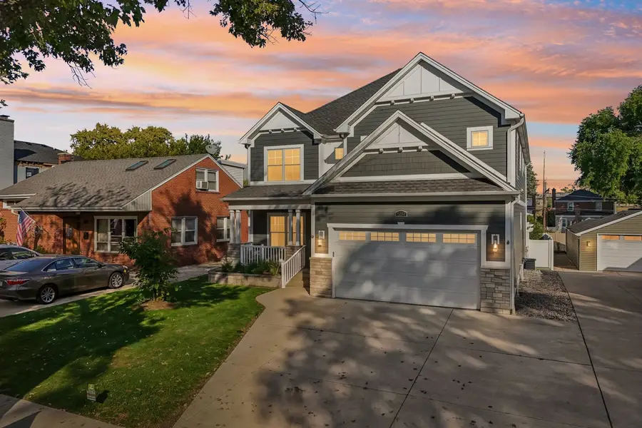 569 S Stratford Avenue, Elmhurst, IL 60126 - #2