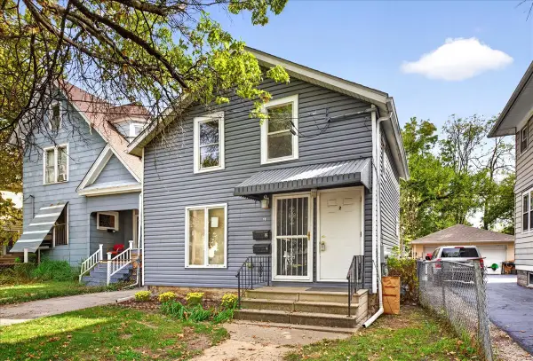 17 N Anderson Street, Aurora, IL 60505