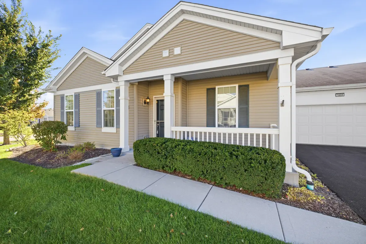 1634 Hannah Lane #1634, Pingree Grove, IL 60140 - #1