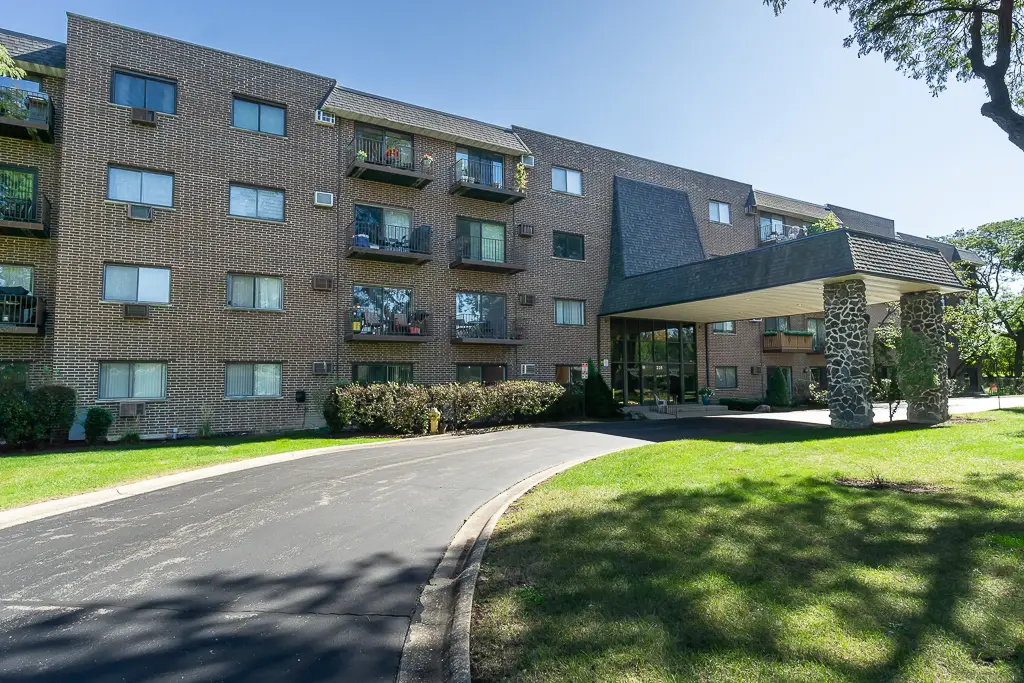 235 N Mill Road #313B, Addison, IL 60101 - #1