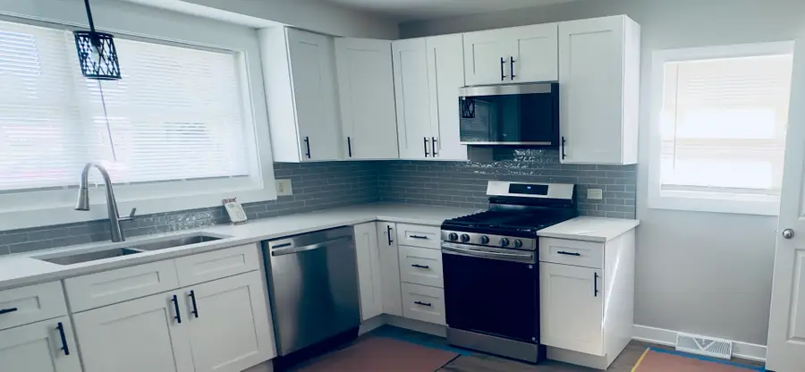 1023 W 108th Street, Chicago, IL 60643 - #3