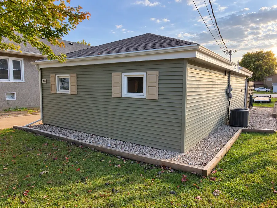 1445 Tonti Street, Lasalle, IL 61301 - #3