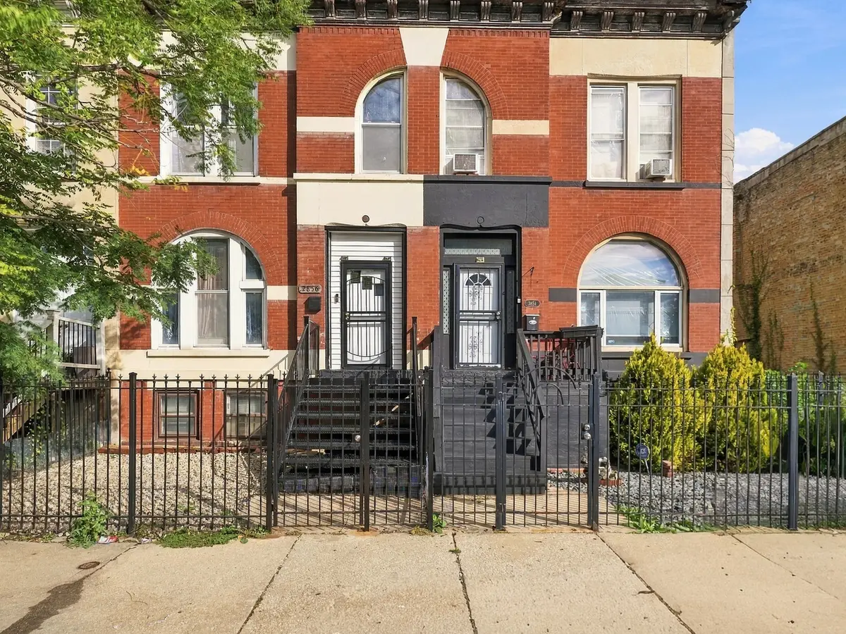 2854 W Warren Boulevard, Chicago, IL 60612 - #1