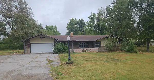 1610 W Mccord Street, Centralia, IL 62801