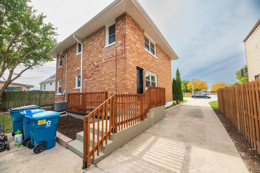 125 S Addison Road, Addison, IL 60101 - #3
