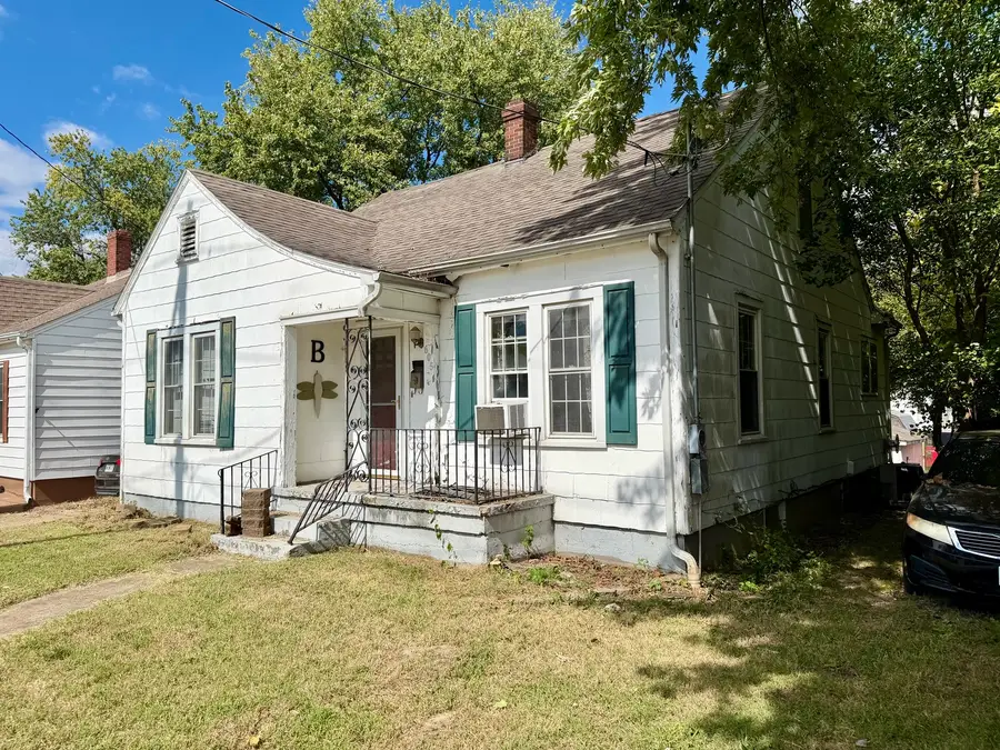605 W 10th Street, Metropolis, IL 62960 - #2
