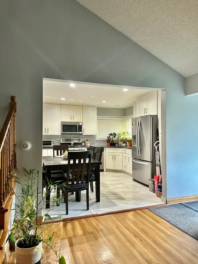 8729 N Oriole Avenue, Niles, IL 60714 - #3