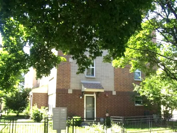 3951 W Ainslie Street #10, Chicago, IL 60625