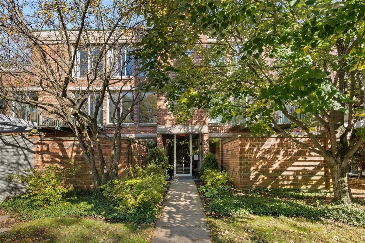 7030 Arbor Lane #302, Northfield, IL 60093 - #1