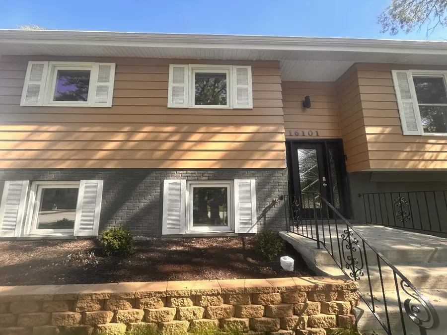 16101 Avalon Avenue, South Holland, IL 60473 - #3