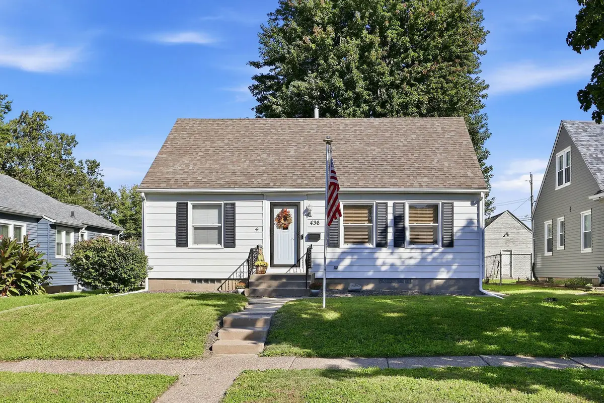 436 W Garfield Street, Davenport, IA 52803 - #1