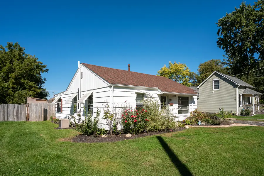 306 W Dearborn Street, Plano, IL 60545 - #2