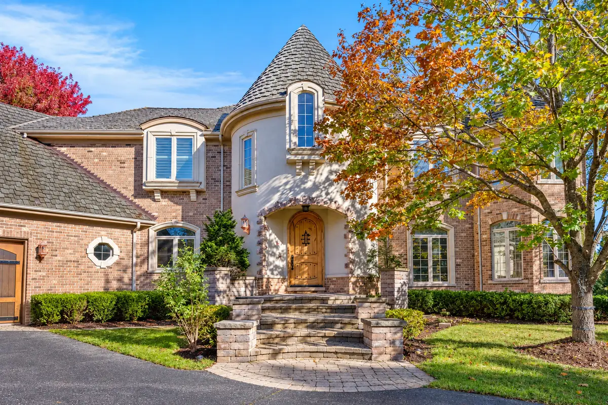 26421 N Middleton Parkway, Mundelein, IL 60060 - #1