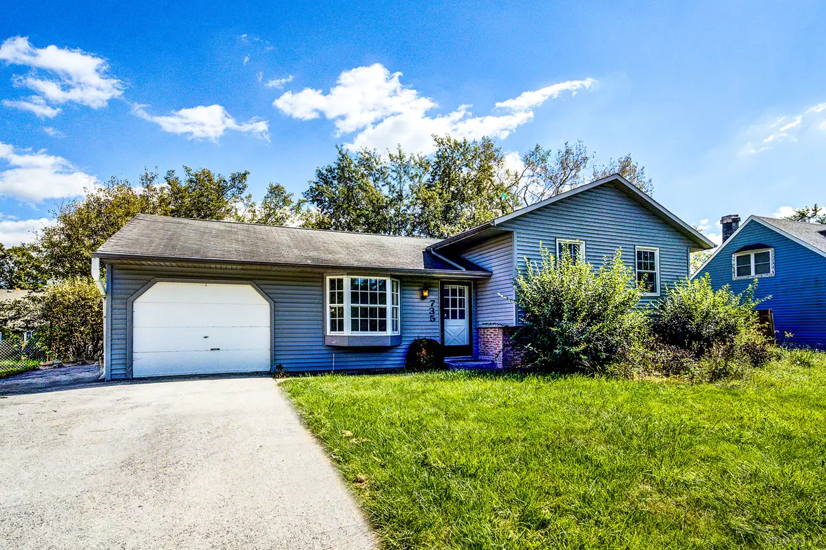 735 Bradley Avenue, Matteson, IL 60443 - #1