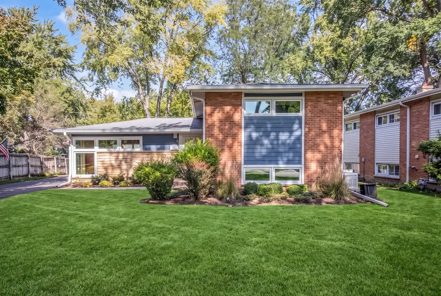 252 W Pleasant Hill Boulevard, Palatine, IL 60067 - #2