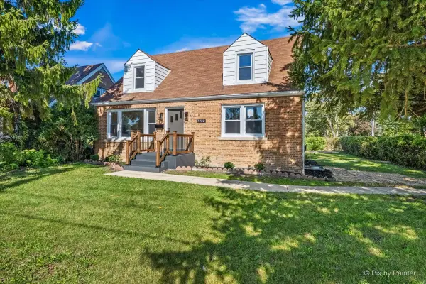 7232 W Oakton Street, Niles, IL 60714