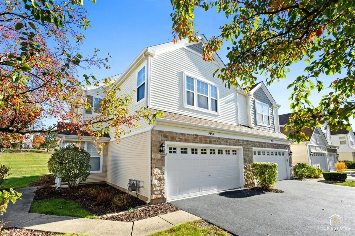 1939 Cobblestone Drive, Carpentersville, IL 60110 - #1