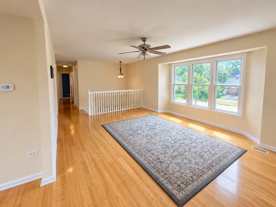 652 Banbury Way, Bolingbrook, IL 60440 - #2