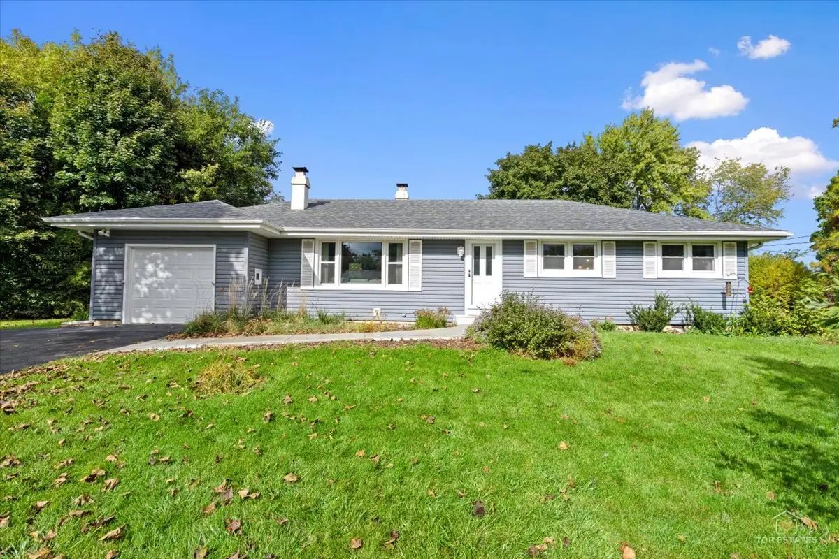 932 Forest Drive, Elgin, IL 60123 - #1