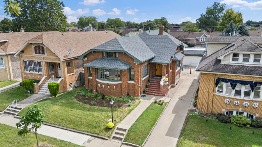6858 Riverside Drive, Berwyn, IL 60402 - #2