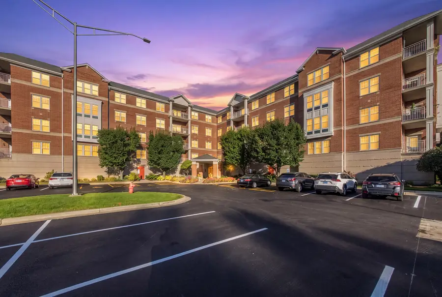 101 Pointe Drive #103, Northbrook, IL 60062 - #3