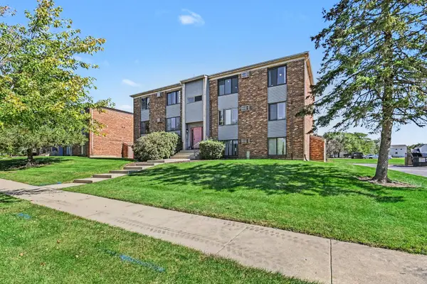 280 Canterbury Lane #5, Bolingbrook, IL 60440