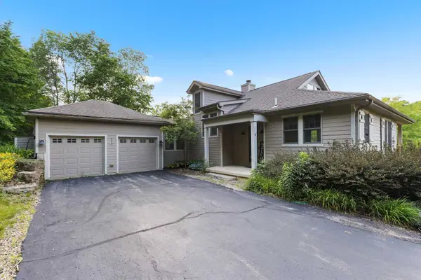 33 Sugarcreek Trail, Galena, IL 61036