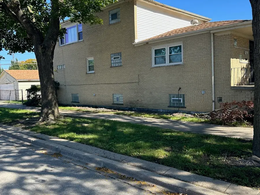 Address Withheld By Seller, Chicago, IL 60652 - #3
